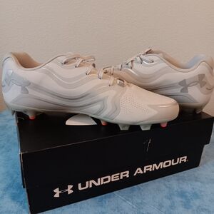 Size 16 Under Armour mens cleats, new!